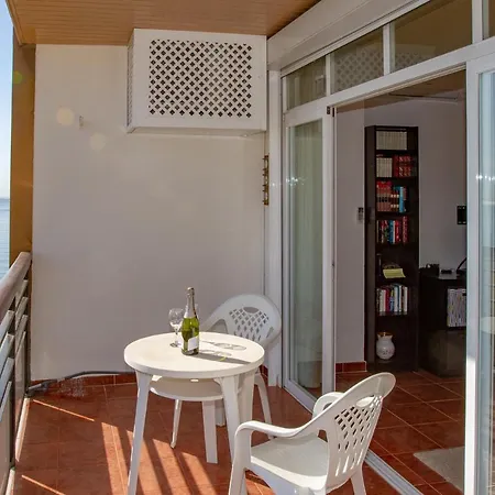 Apartment Castillo Santa Clara